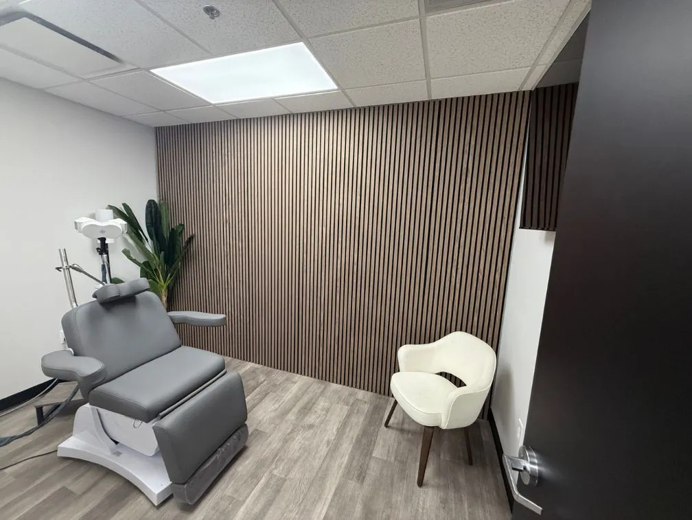 TMS treatment room at Scottsdale TMS