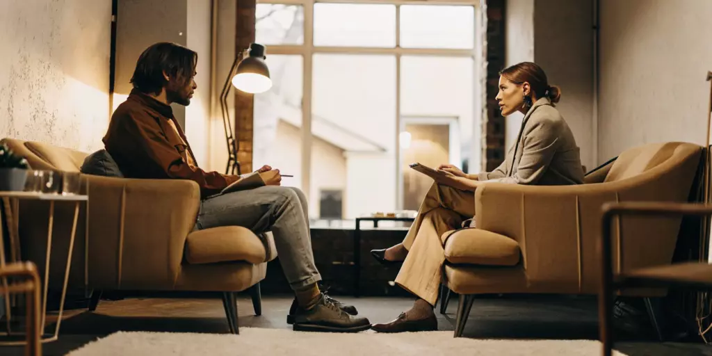 A patient having a consultation with the best psychiatrist for depression in Scottsdale.
